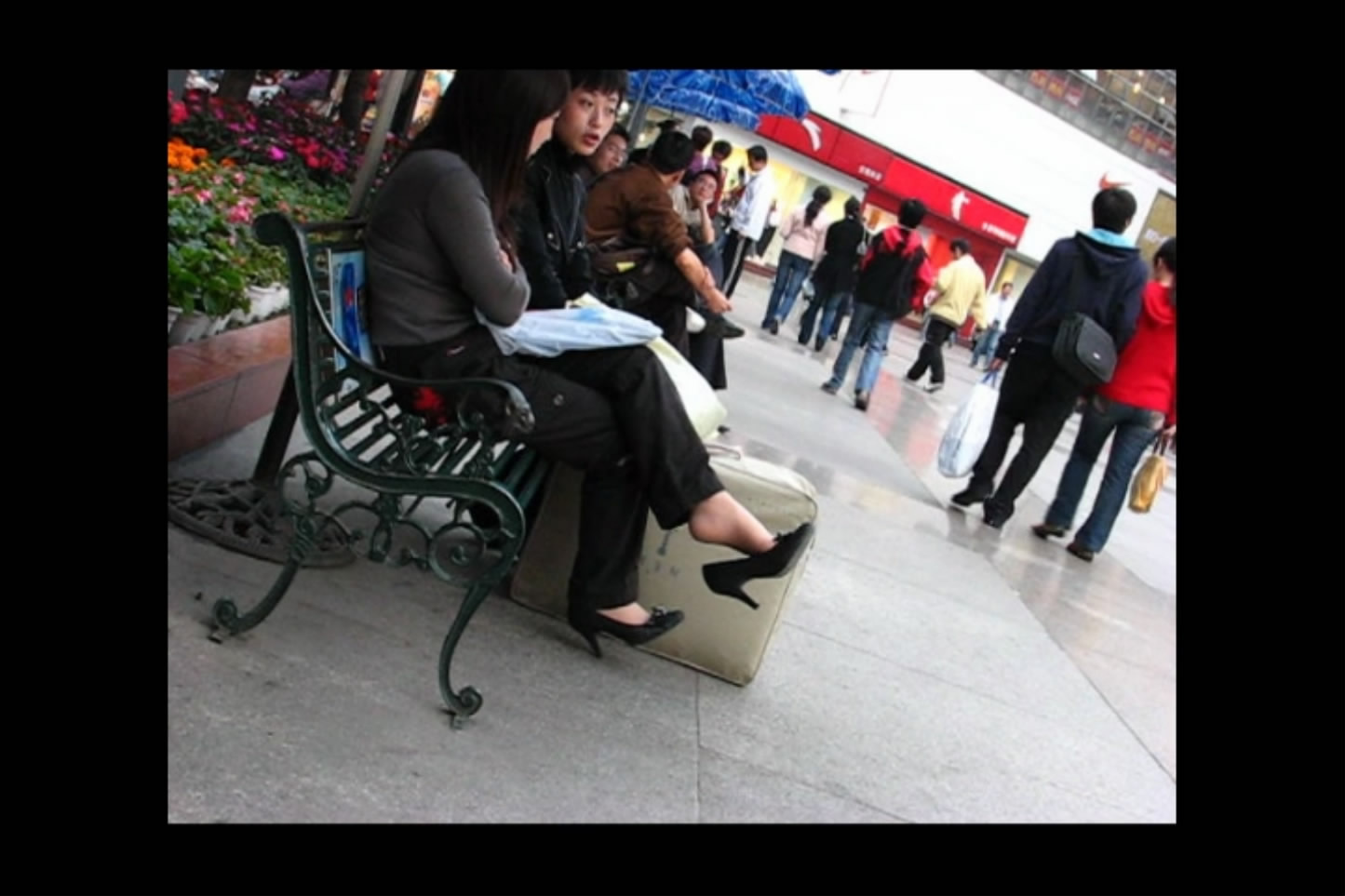 streetsnapdangl[00 02 13][20181128 234513 9]